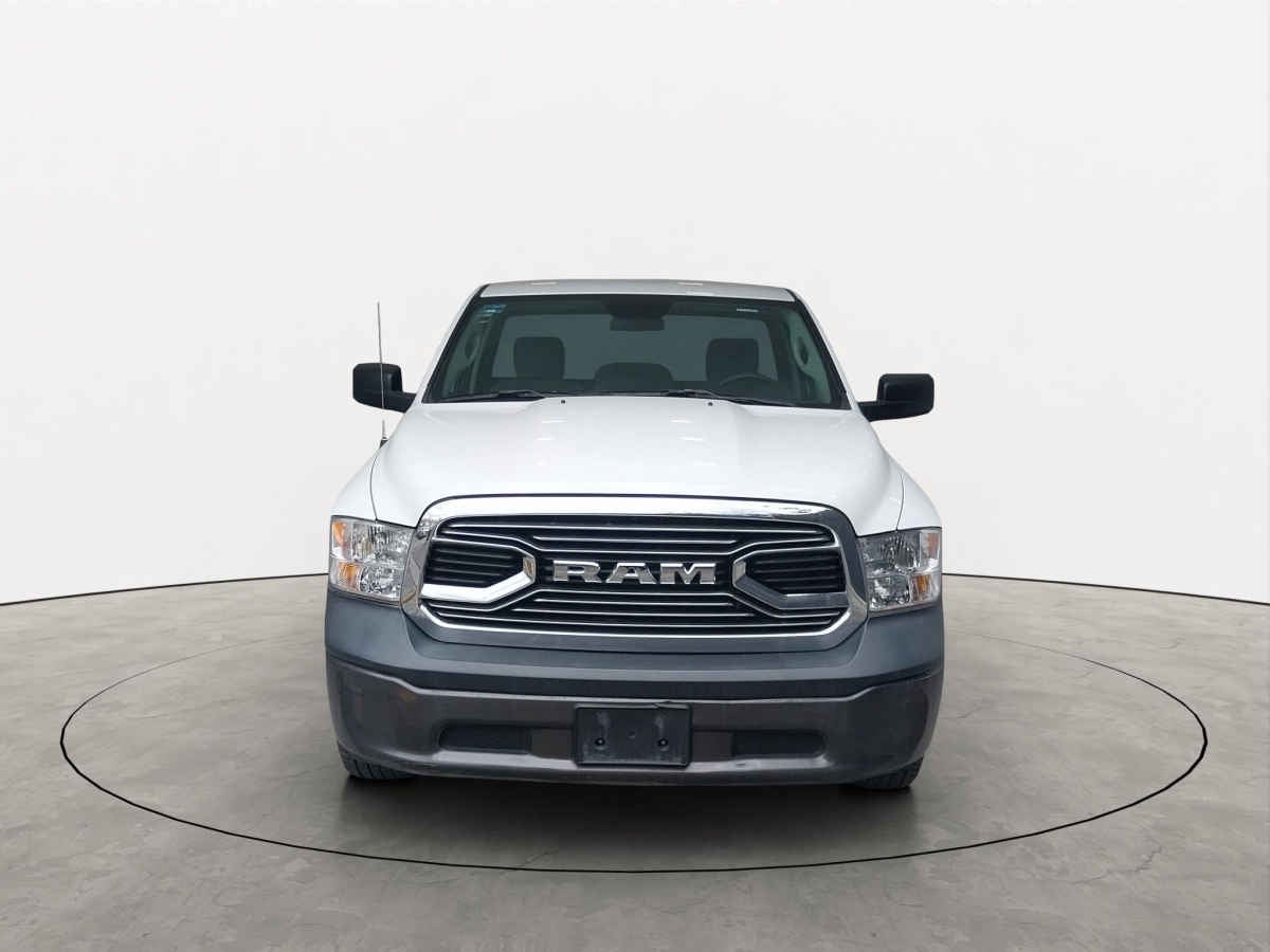 2021 RAM Ram 1500 2p ST Reg Cab V6/3.6 Aut 4x2