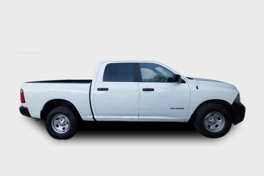 2021 RAM Ram 1500 4p SLT Crew Cab V6/3.6 Aut 4x2 Trabajo