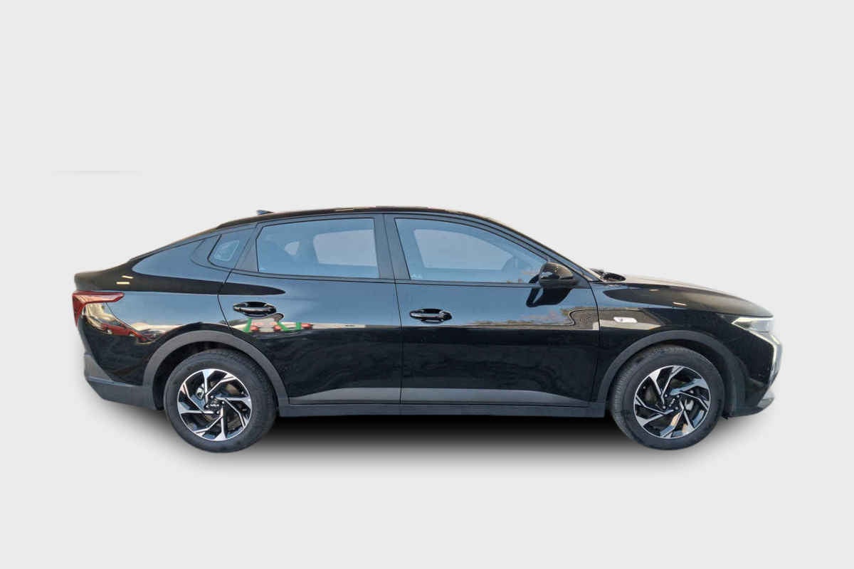 2024 Kia K3 4p EX L4/1.6 Man