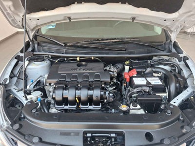 2017 Nissan Sentra 4p Advance L4/1.8 Man