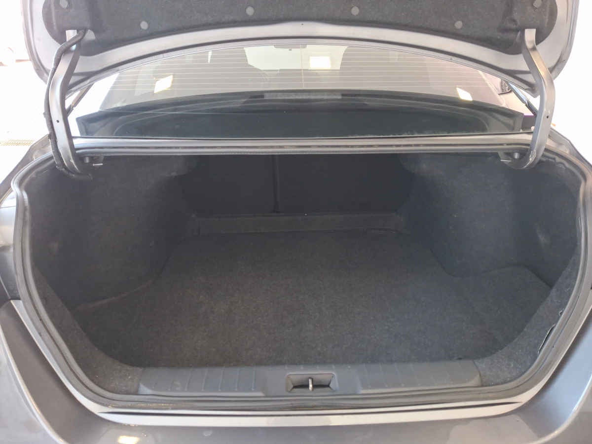 2022 Nissan Sentra 4p Advance L4/2.0 Aut