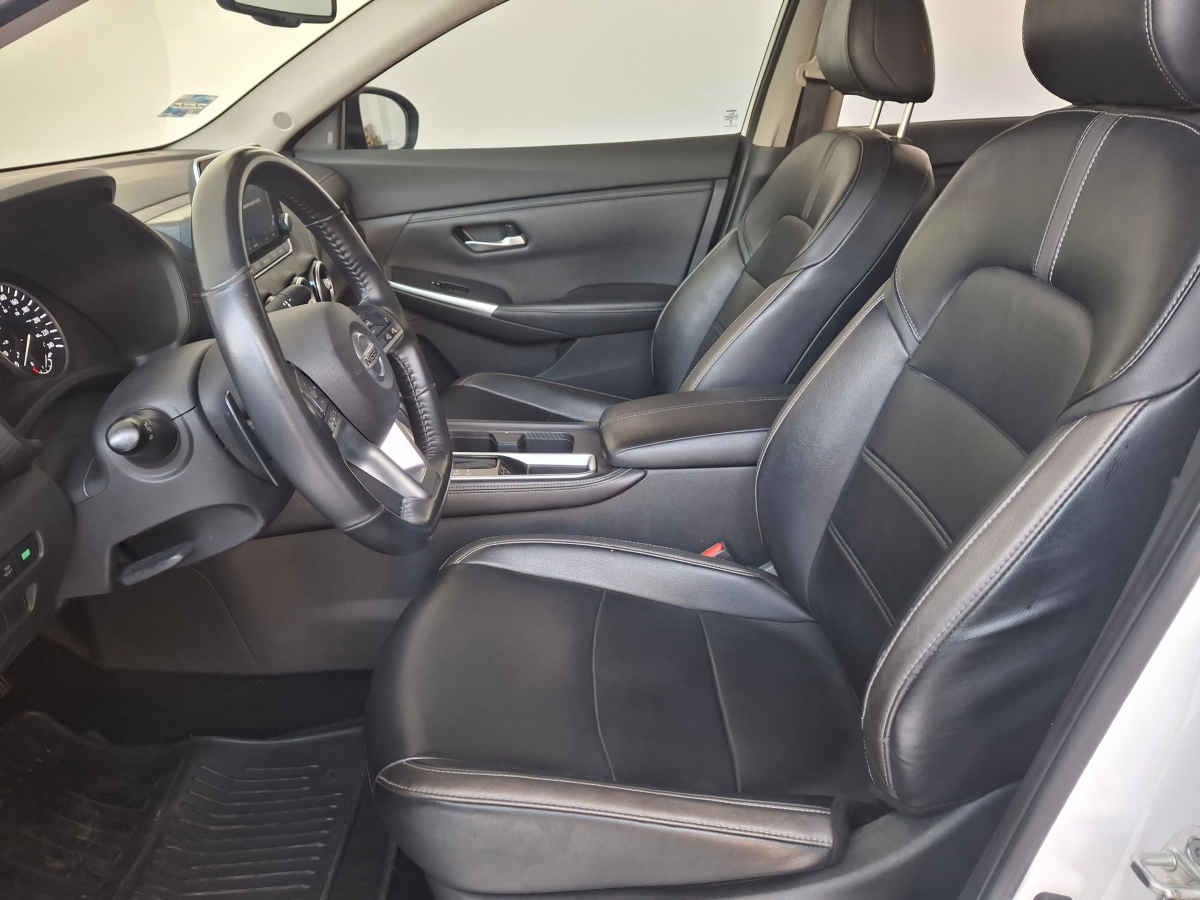 2023 Nissan Sentra 4p SR Platinum L4/2.0 Aut