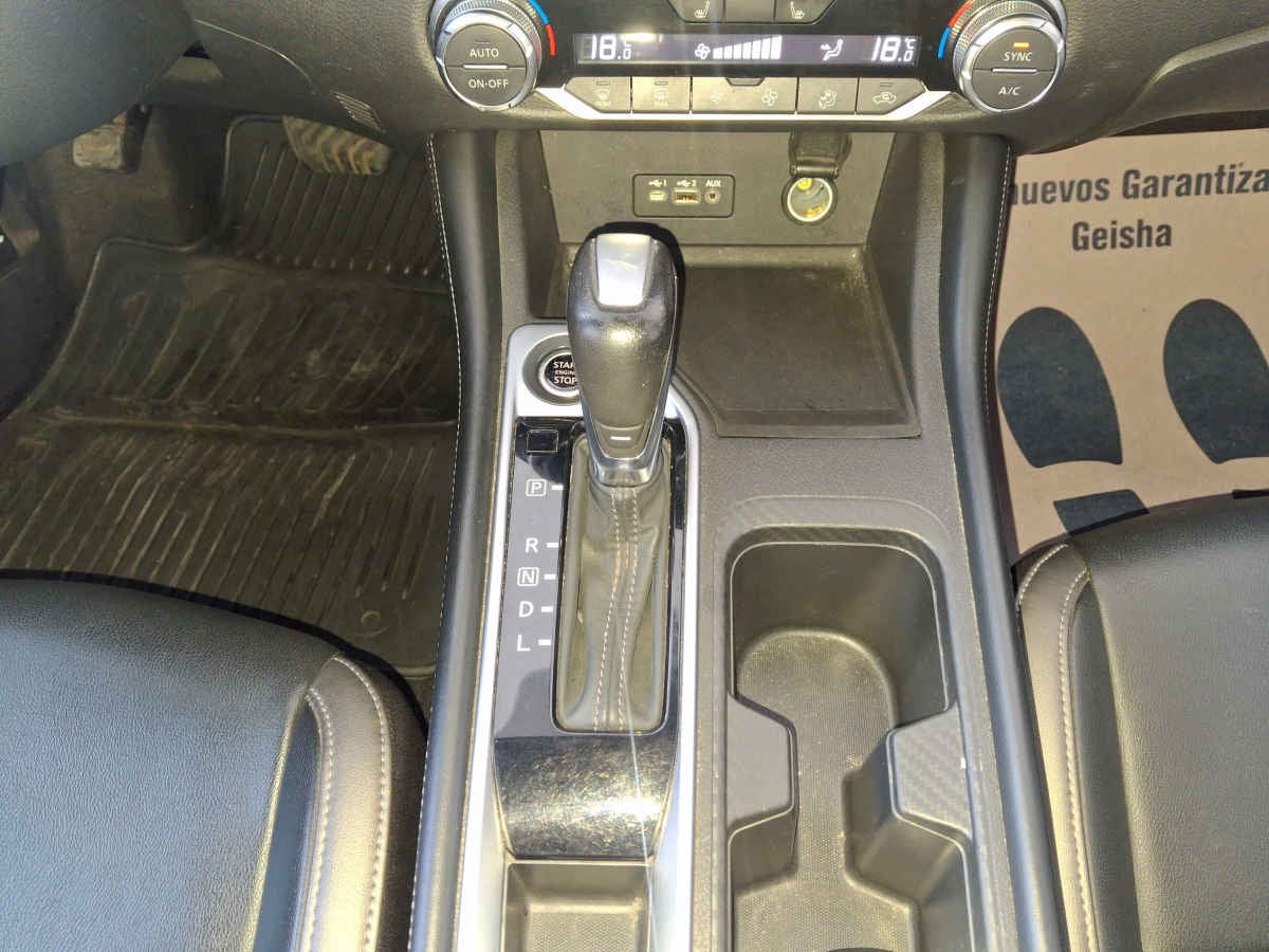 2023 Nissan Sentra 4p SR Platinum L4/2.0 Aut