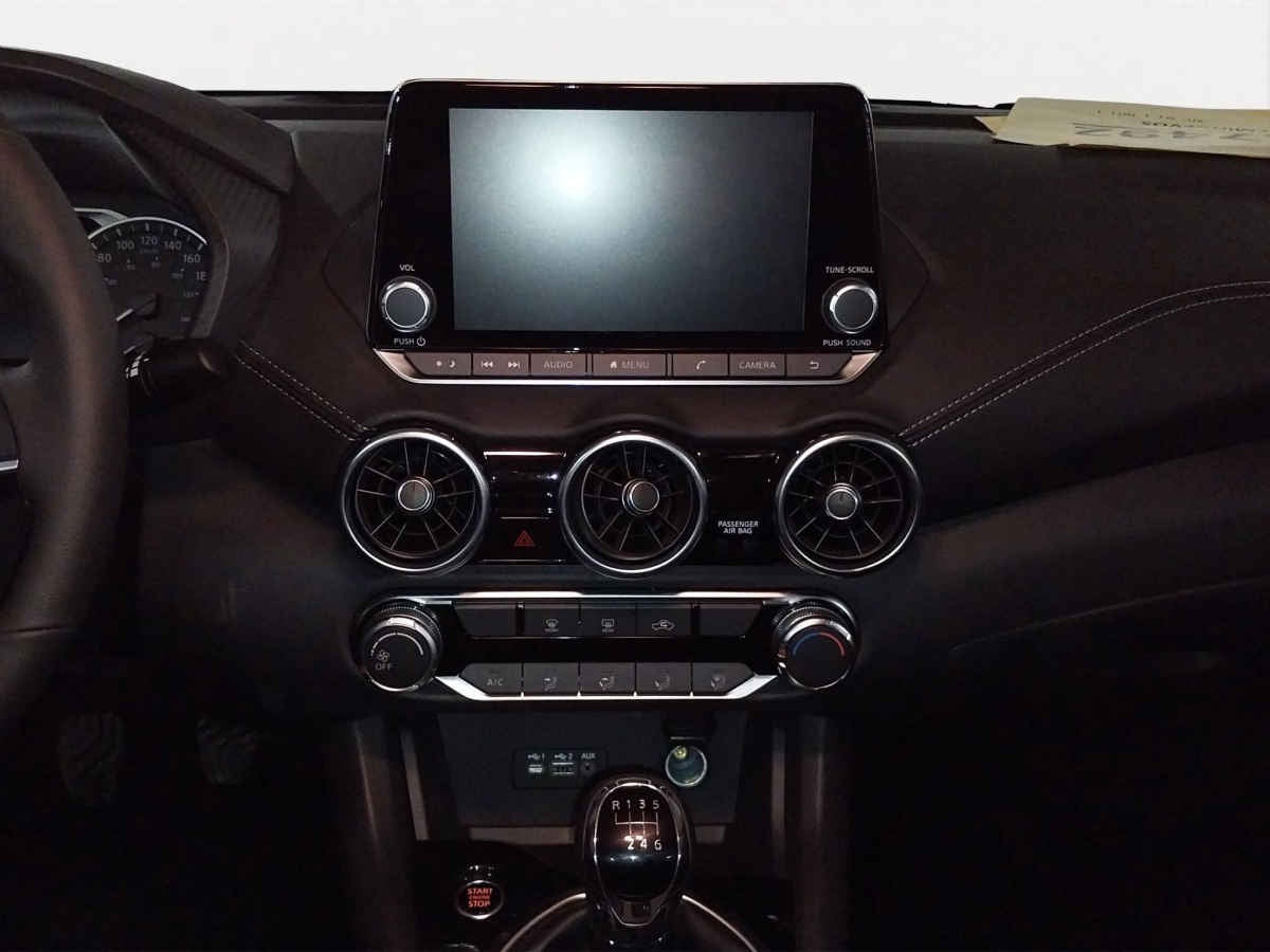 2025 Nissan Sentra 4p Advance L4/2.0 Man