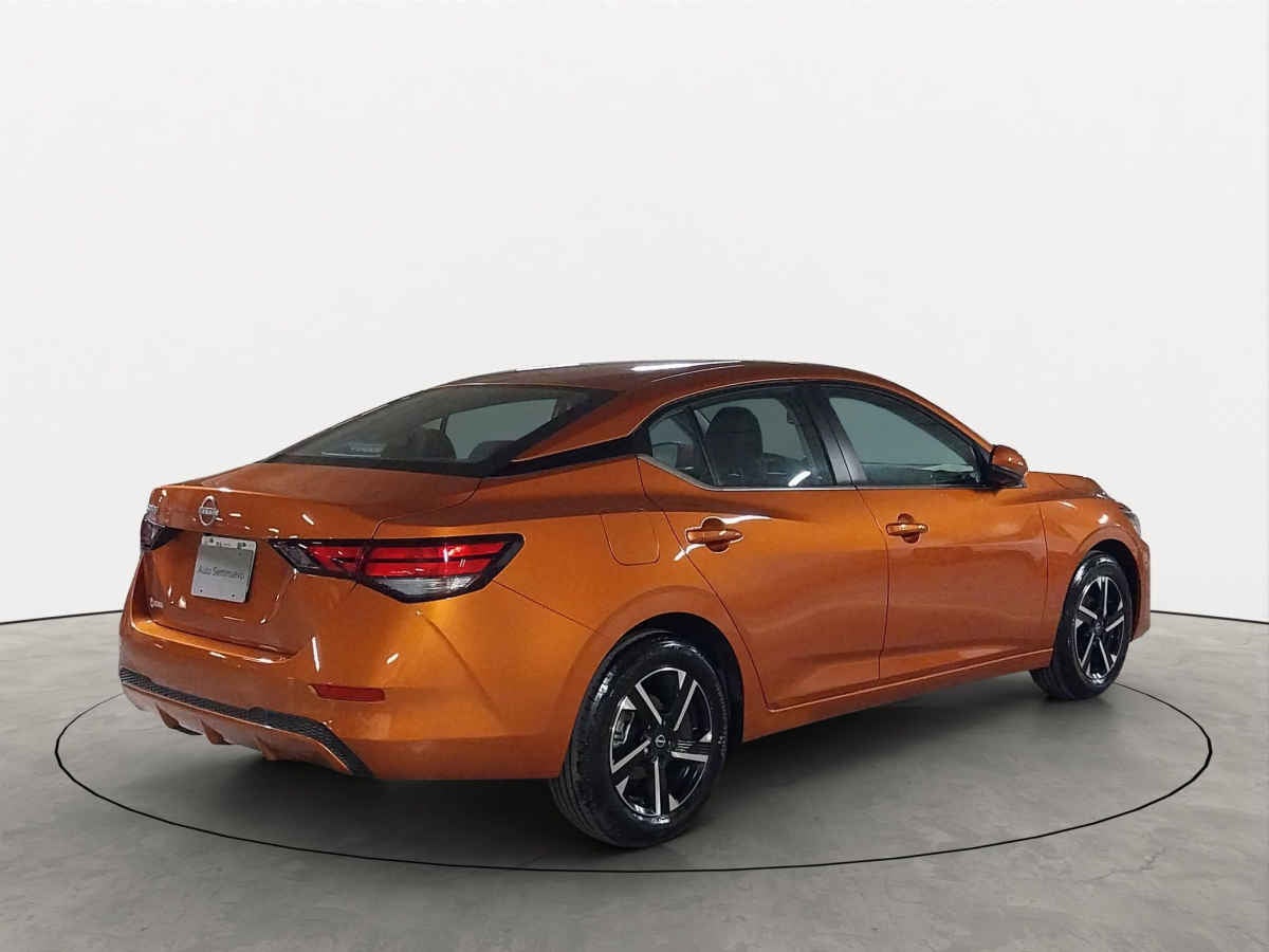 2025 Nissan Sentra 4p Advance L4/2.0 Man