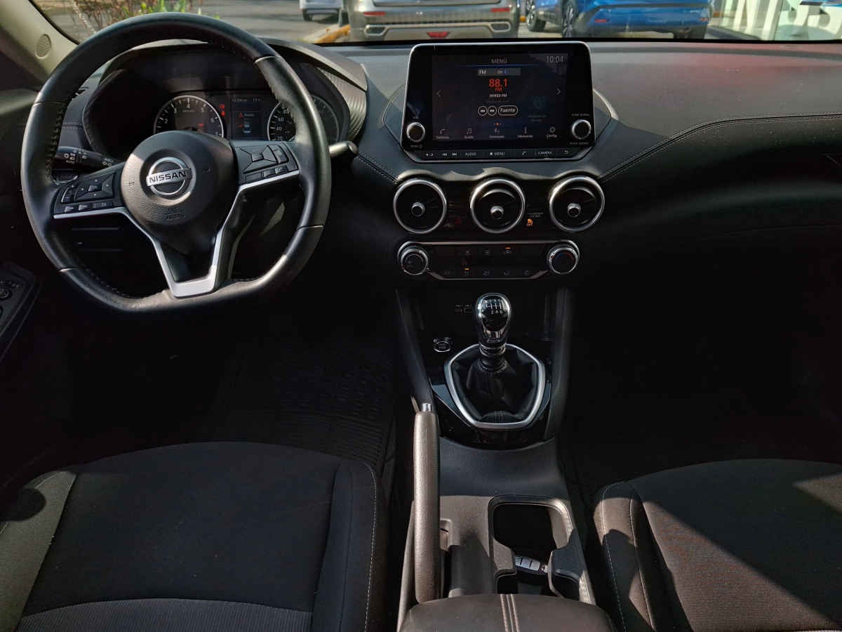 2023 Nissan Sentra 4p Advance L4/2.0 Man