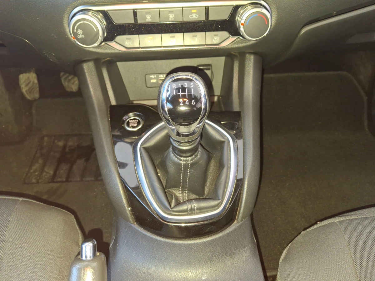 2024 Nissan Sentra 4p Advance L4/2.0 Man