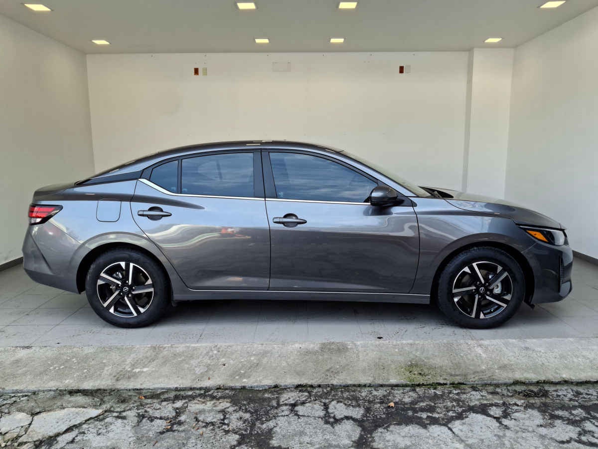 2025 Nissan Sentra 4p Advance L4/2.0 Aut
