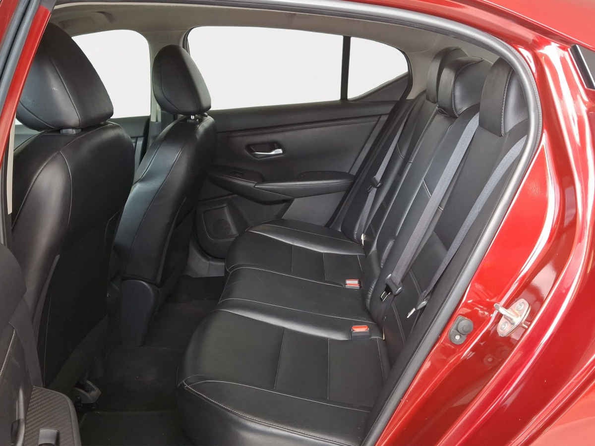 2020 Nissan Sentra 4p Exclusive L4/2.0 Aut