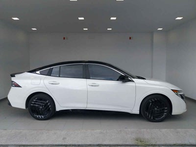 2026 Nissan Sentra 4p SR Platinum L4/2.0 Aut