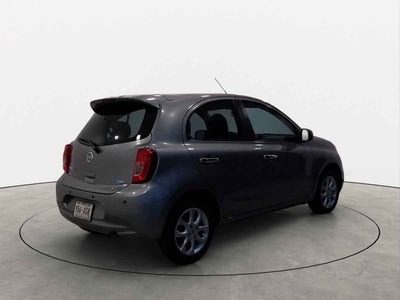 2016 Nissan March 5p Advance L4/1.6 Aut