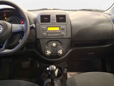2025 Nissan March 5p Sense L4/1.6 Aut
