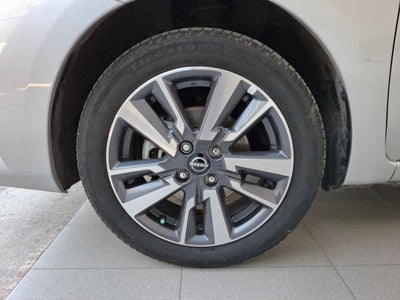 2022 Nissan March 5p Exclusive L4/1.6 Man