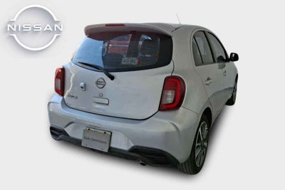 2022 Nissan March 5p Exclusive L4/1.6 Man