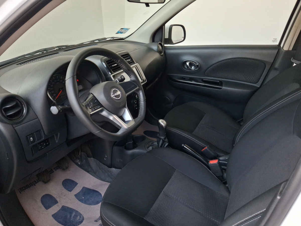 2023 Nissan March 5p Exclusive L4/1.6 Man