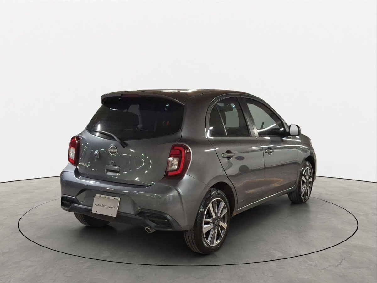 2024 Nissan March 5p Exclusive L4/1.6 Man