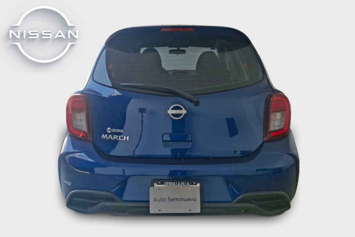 2022 Nissan March 5p Advance L4/1.6 Man