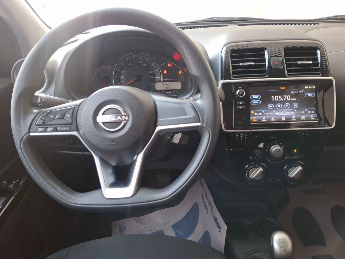 2023 Nissan March 5p Advance L4/1.6 Man