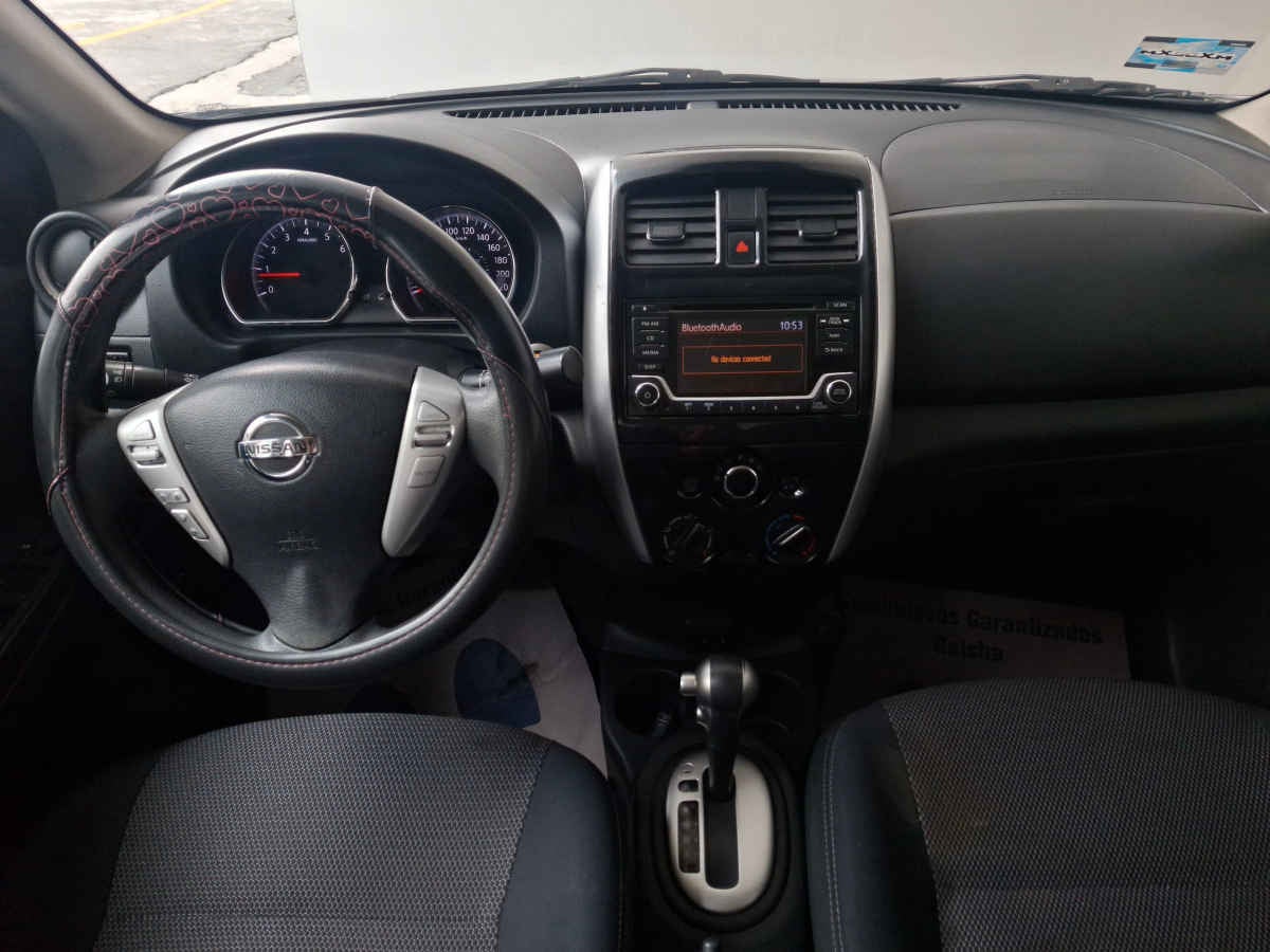 2017 Nissan Versa 4p Advance L4/1.6 Aut