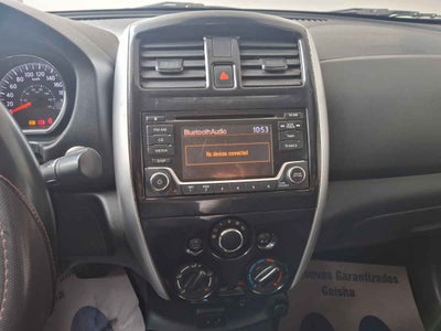 2017 Nissan Versa 4p Advance L4/1.6 Aut