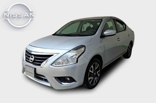 2019 Nissan Versa 4p Advance L4/1.6 Man
