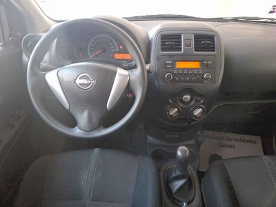 2025 Nissan V-Drive 4p L4/1.6 Man Audio