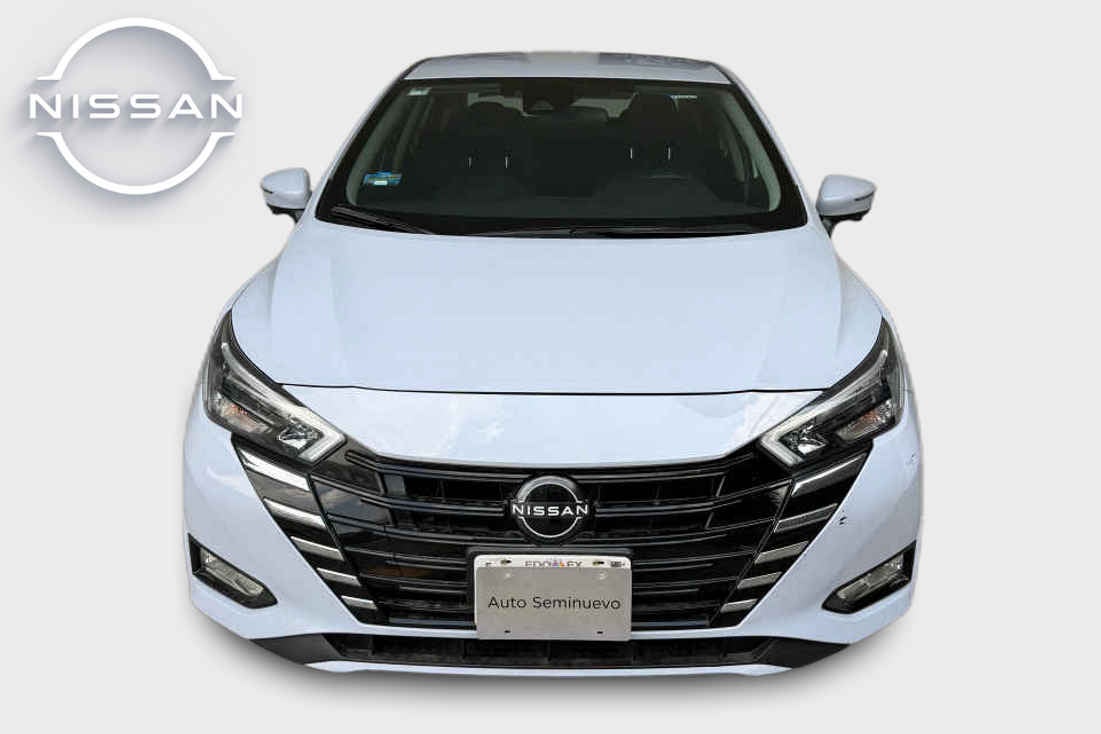 2024 Nissan Versa 4p Exclusive L4/1.6 Aut