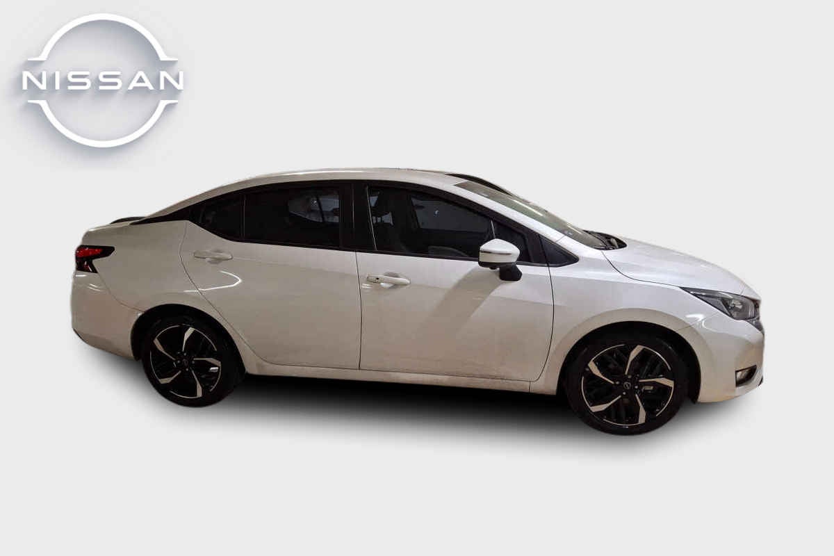 2024 Nissan Versa 4p Exclusive L4/1.6 Aut