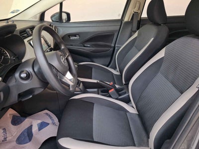 2022 Nissan Versa 4p Advance L4/1.6 Man