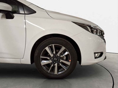 2025 Nissan Versa 4p Advance L4/1.6 Aut