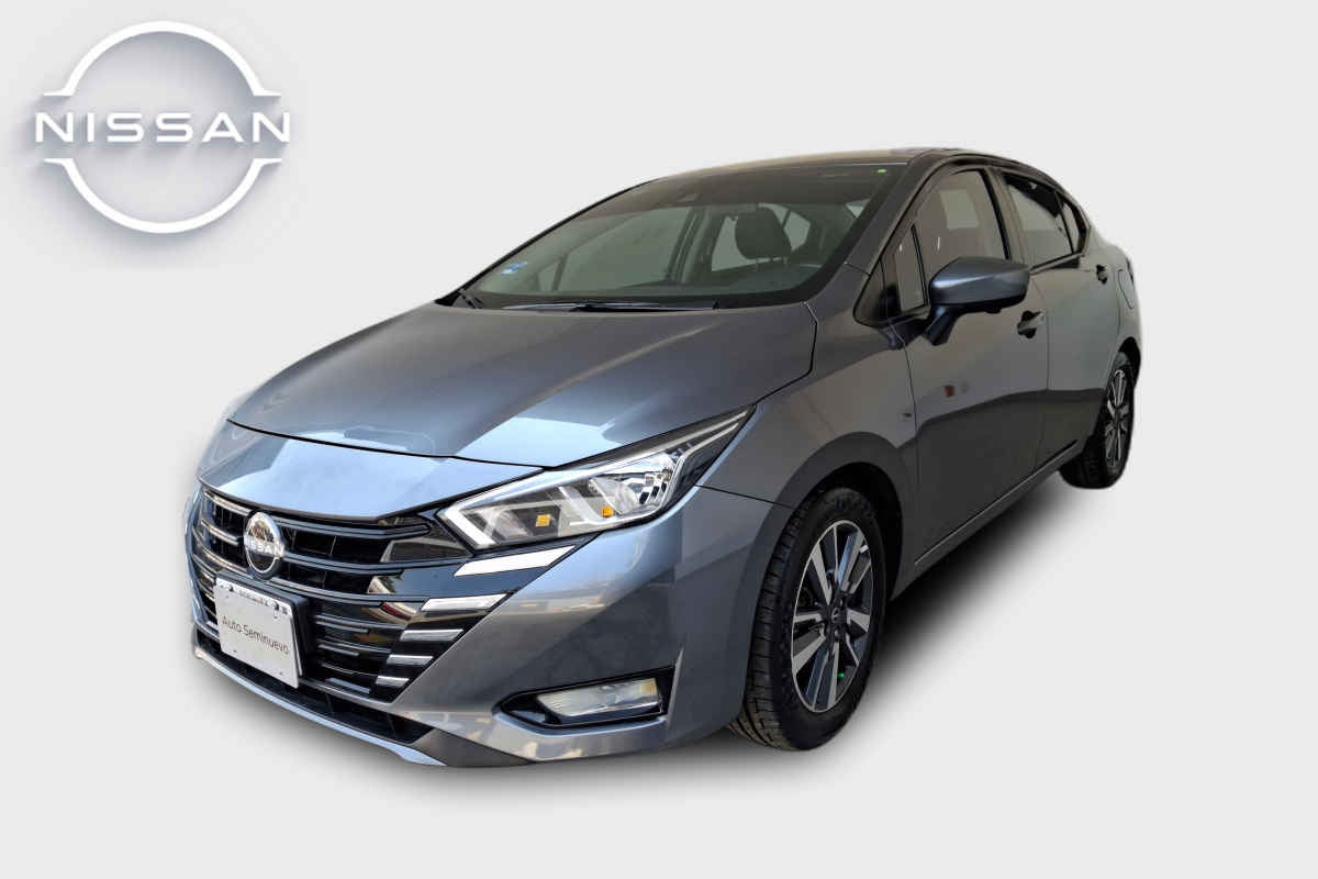 2023 Nissan Versa 4p Advance L4/1.6 Man