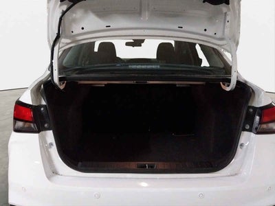 2024 Nissan Versa 4p Advance L4/1.6 Aut