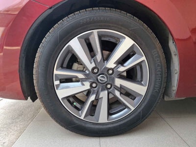 2024 Nissan Versa 4p Advance L4/1.6 Aut