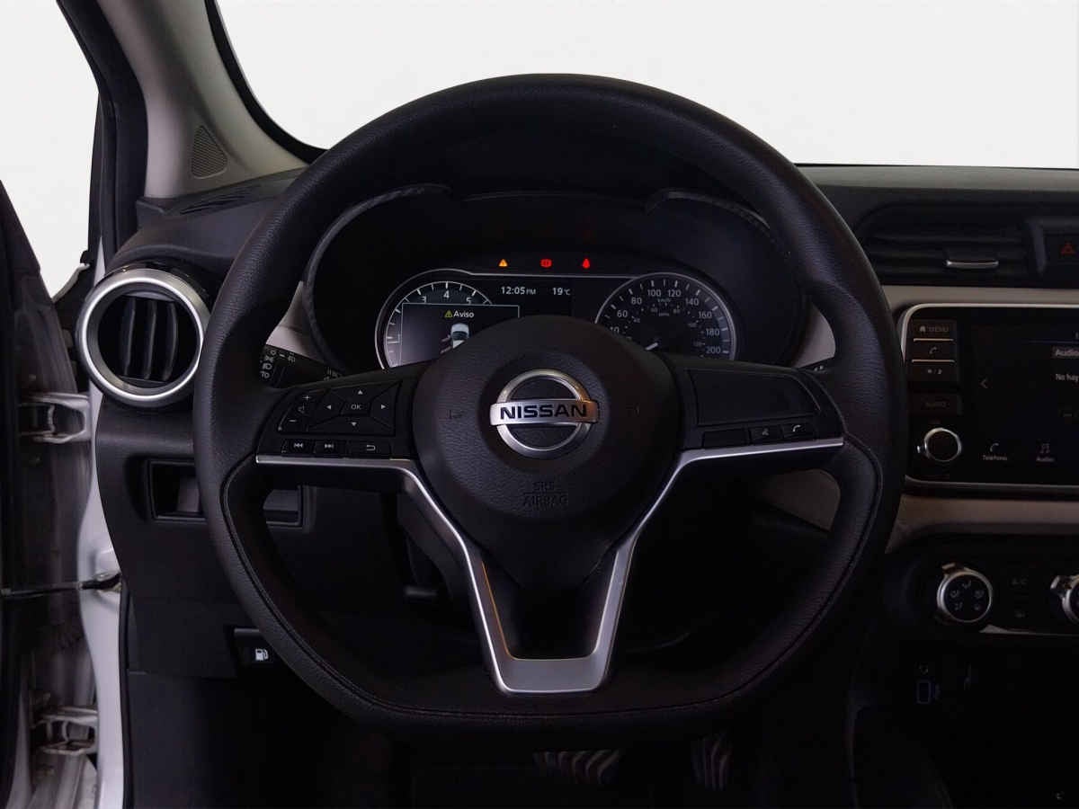 2020 Nissan Versa 4p Advance L4/1.6 Aut
