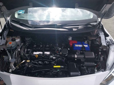 2020 Nissan Versa 4p Advance L4/1.6 Aut
