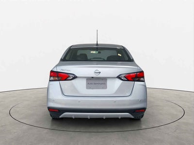 2020 Nissan Versa 4p Advance L4/1.6 Aut