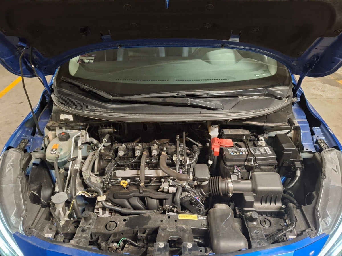 2024 Nissan Versa 4p Exclusive L4/1.6 Aut