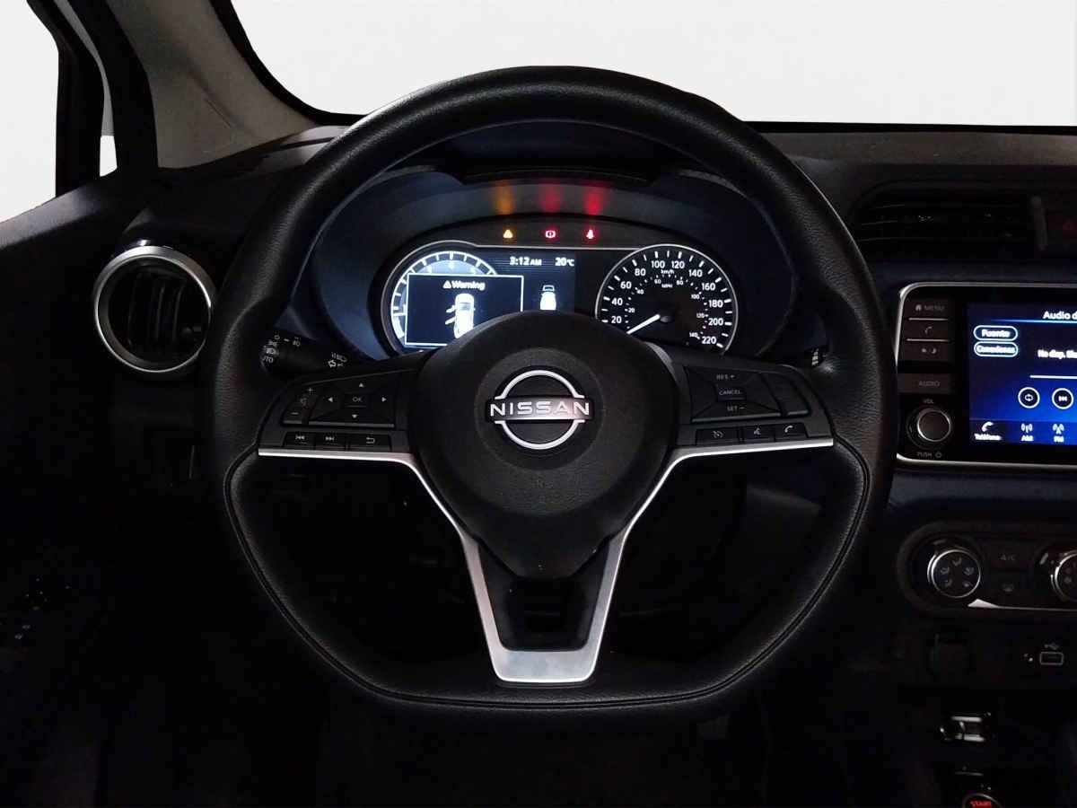 2024 Nissan Versa 4p Advance L4/1.6 Aut