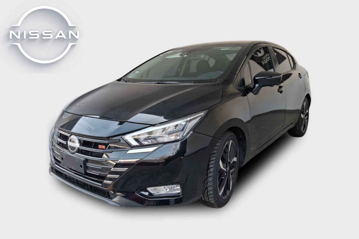 2024 Nissan Versa 4p SR L4/1.6 Aut