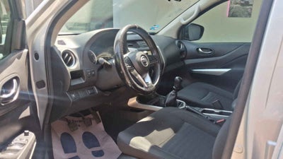 2022 Nissan Frontier 4p LE L4/2.5 Man