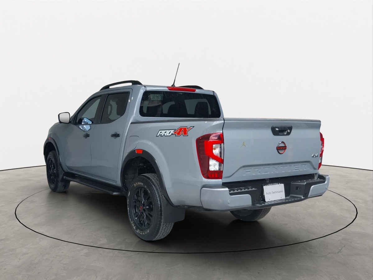 2024 Nissan Frontier 4p Pro-4X L4/2.5 Aut 4x4
