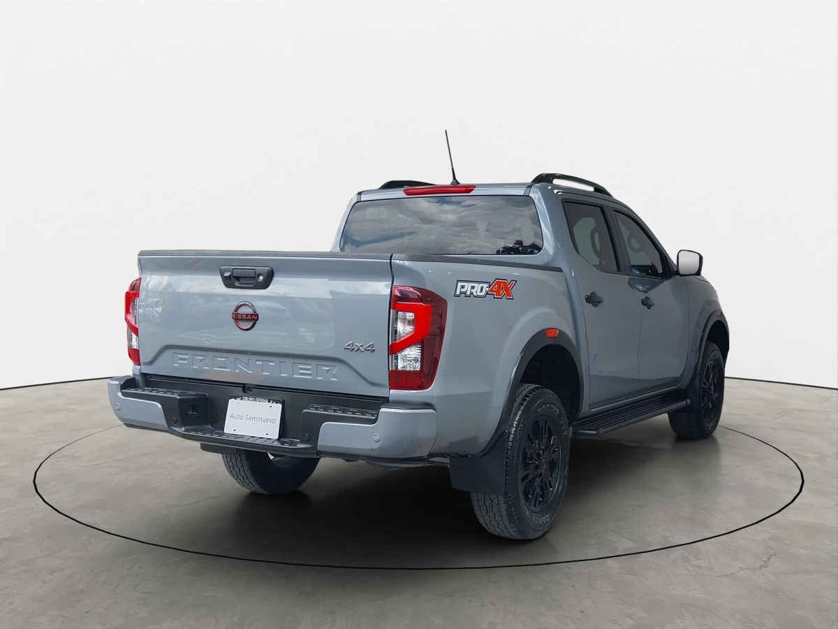 2024 Nissan Frontier 4p Pro-4X L4/2.5 Aut 4x4