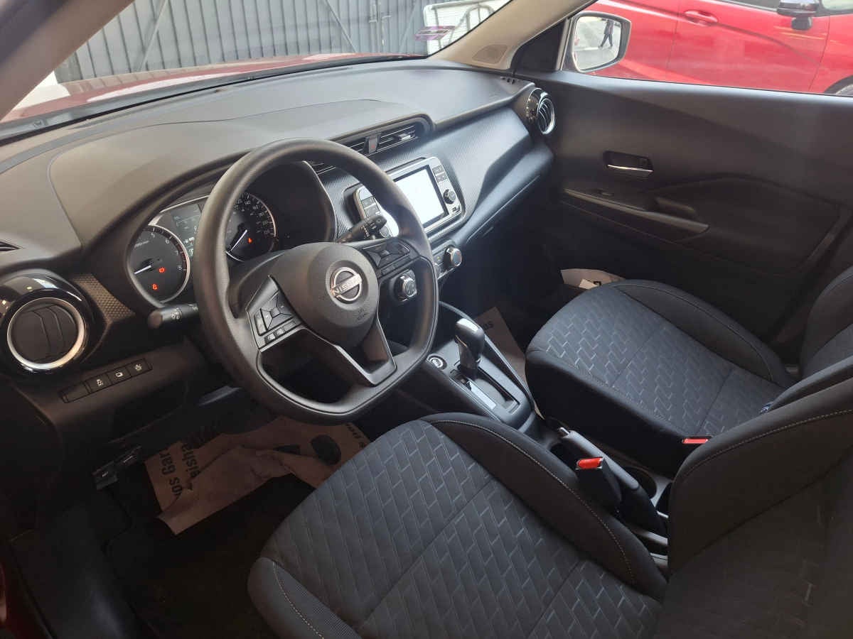 2025 Nissan Kicks 5p Play Advance L4/1.6 Aut