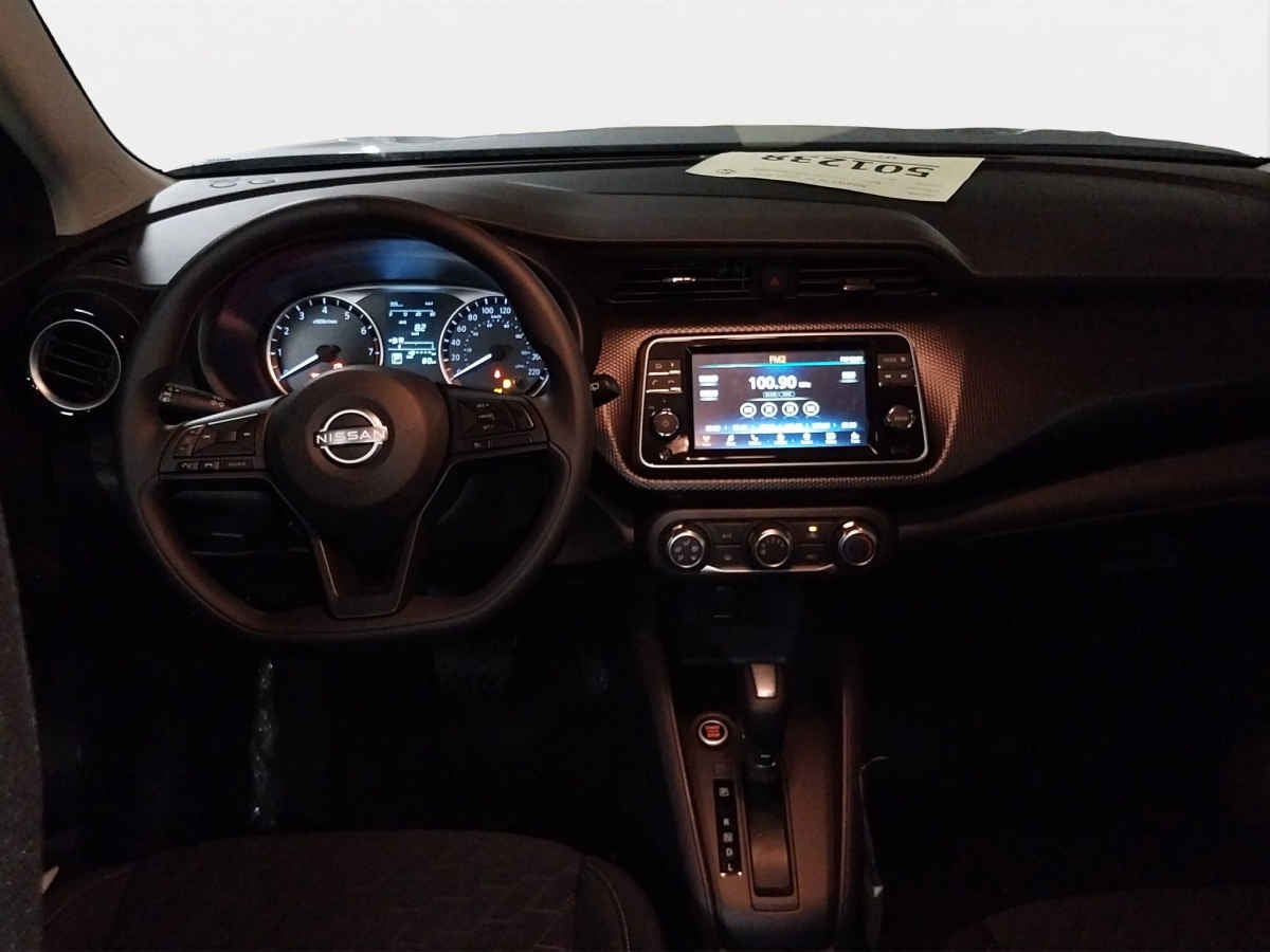 2025 Nissan Kicks 5p Play Advance L4/1.6 Aut