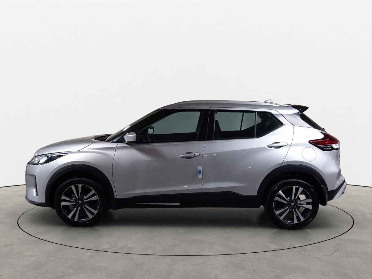 2025 Nissan Kicks 5p Play Advance L4/1.6 Aut