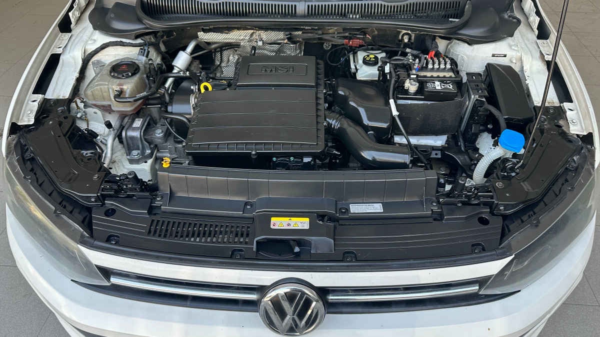 2021 Volkswagen Virtus 4p L4/1.6 Aut