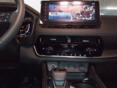 2024 Nissan X-Trail 5p Platinum 2 Row L4/2.5 Aut