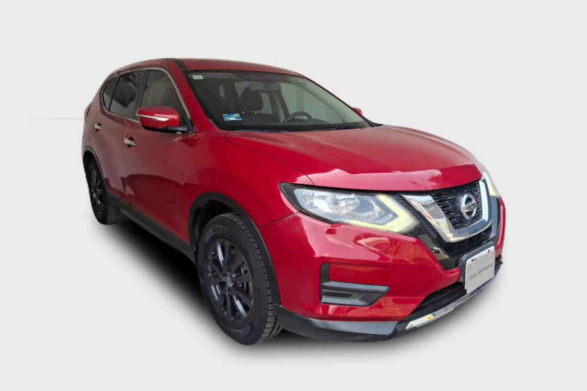 2022 Nissan X-Trail 5p Sense 3 L4/2.5 Aut Banca abatible