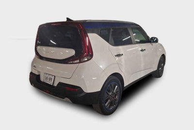2022 Kia Soul 5p EX 2.0 L 147 HP IVT A/AC f. led RA-17"