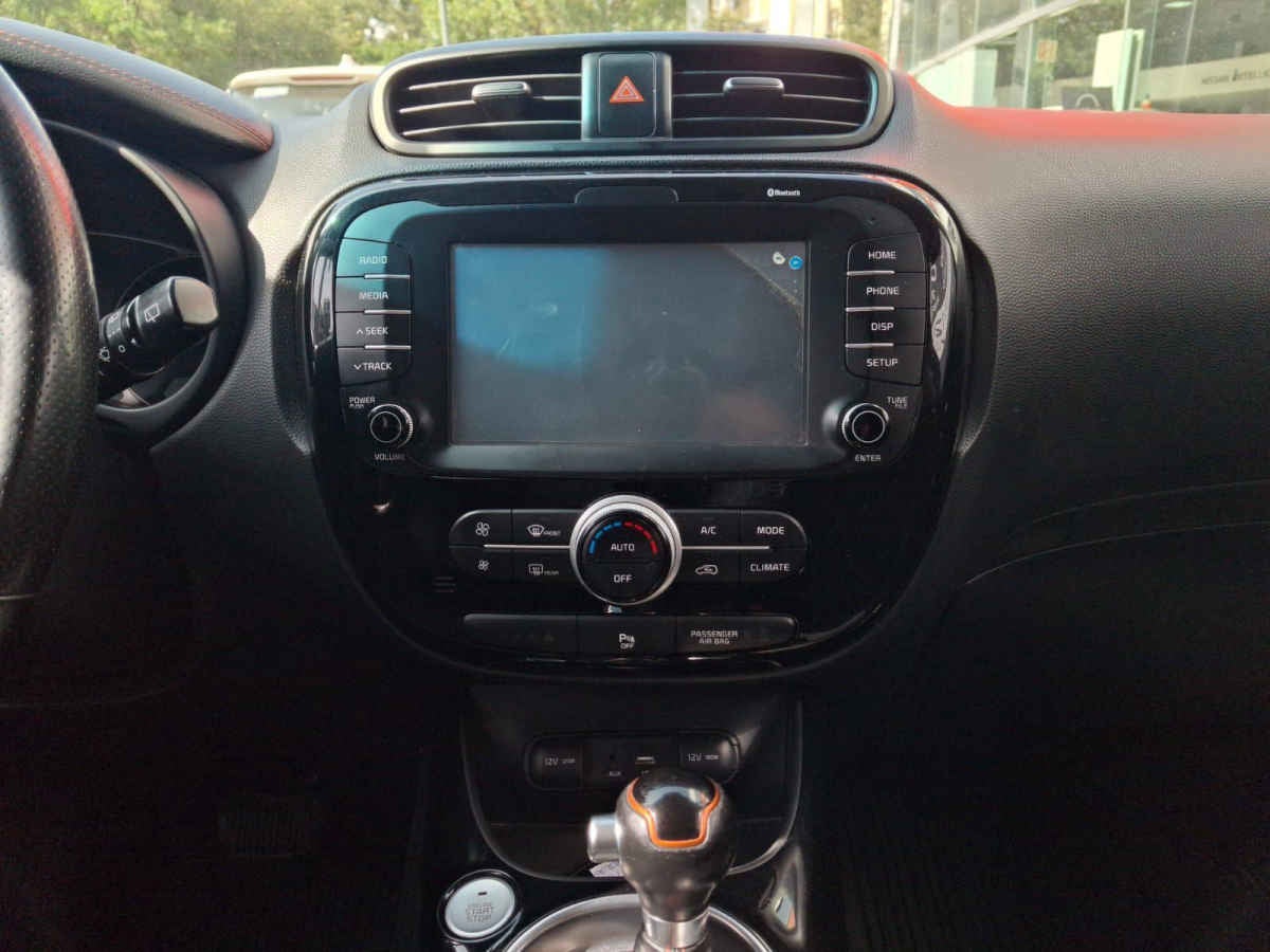 2018 Kia Soul 5p SX 1.6T 202 HP TA6 Aut f. led xenón RA-18